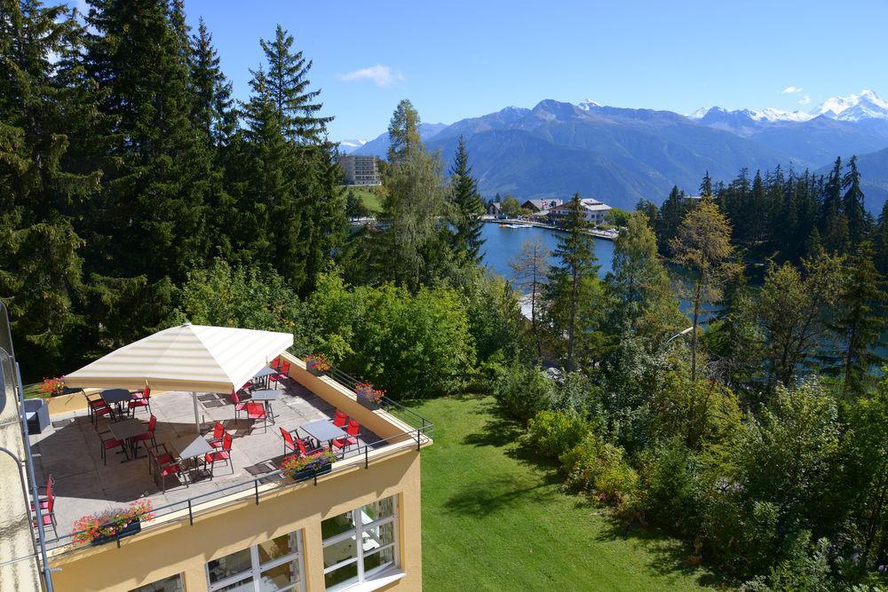 Crans-Montana Youth Hostel Exterior foto